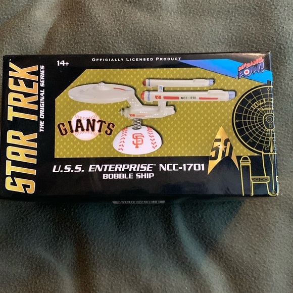 NIB S.F. Giants USS Enterprise NCC-1701 Bobble ship. - Picture 1 of 5